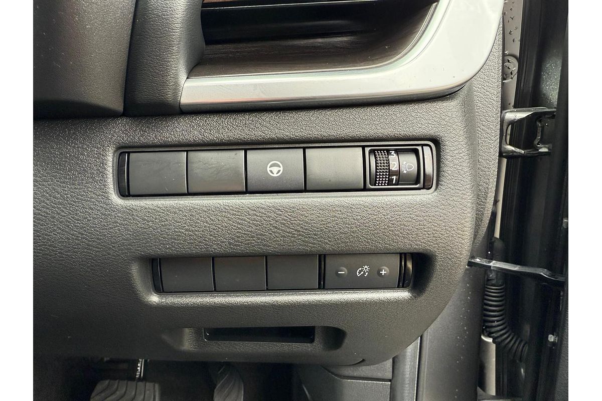 2024 Nissan X-TRAIL ST-L T33