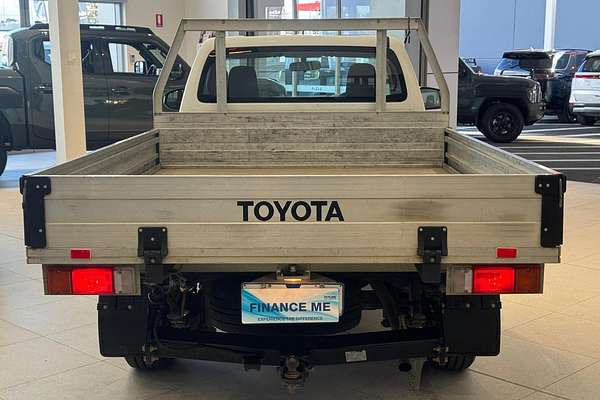 2018 Toyota Hilux Workmate TGN121R Rear Wheel Drive