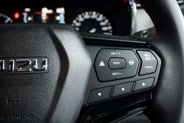 2023 Isuzu D-MAX X-TERRAIN 4X4