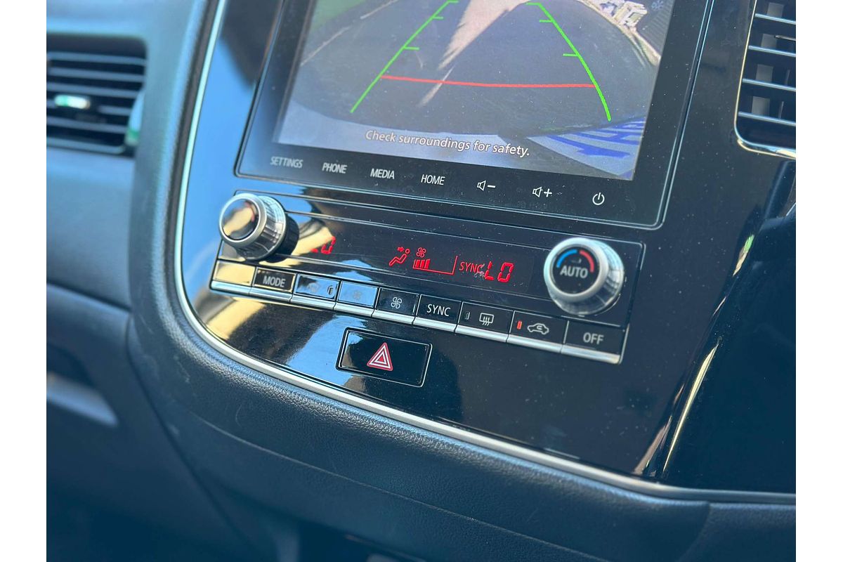 2020 Mitsubishi Outlander ES ZL