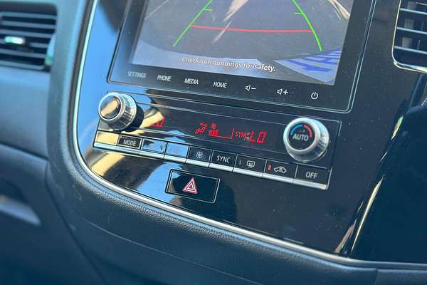 2020 Mitsubishi Outlander ES ZL