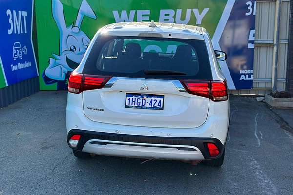 2020 Mitsubishi Outlander ES ZL