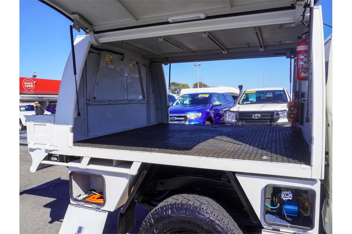 2012 Toyota Hilux SR KUN26R 4X4