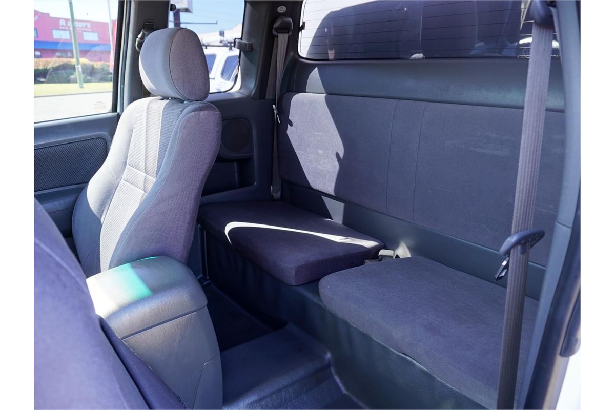 2012 Toyota Hilux SR KUN26R 4X4