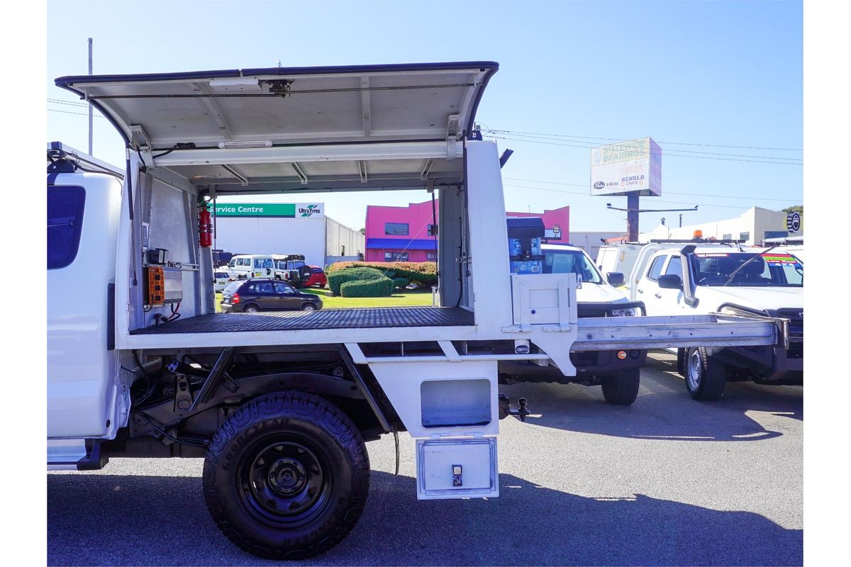 2012 Toyota Hilux SR KUN26R 4X4