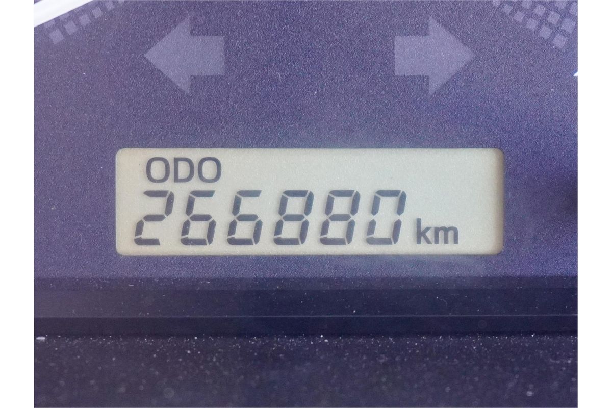 2012 Toyota Hilux SR KUN26R 4X4