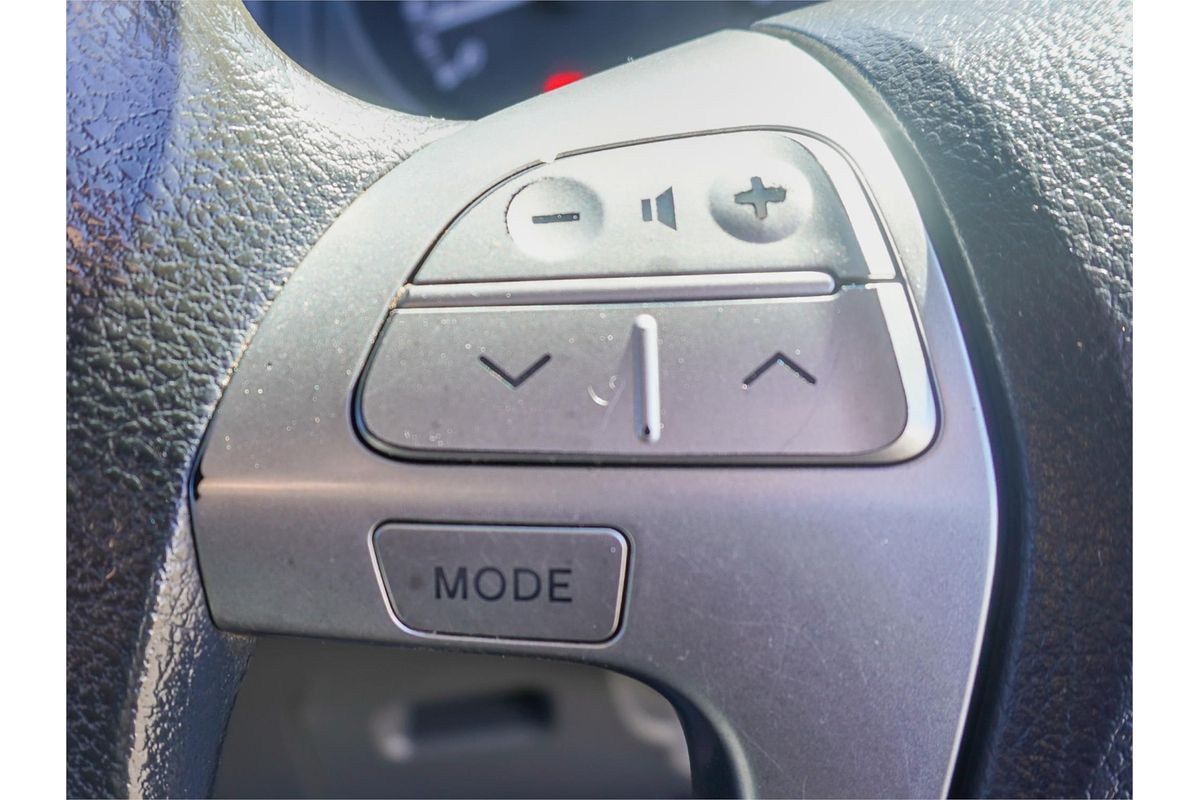 2012 Toyota Hilux SR KUN26R 4X4