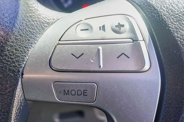 2012 Toyota Hilux SR KUN26R 4X4