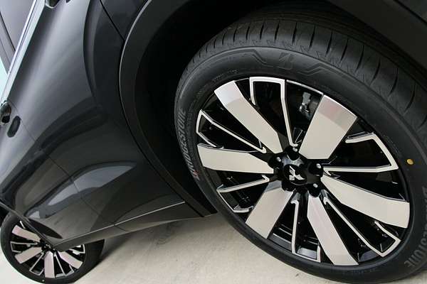 2025 Mitsubishi Outlander Aspire ZM