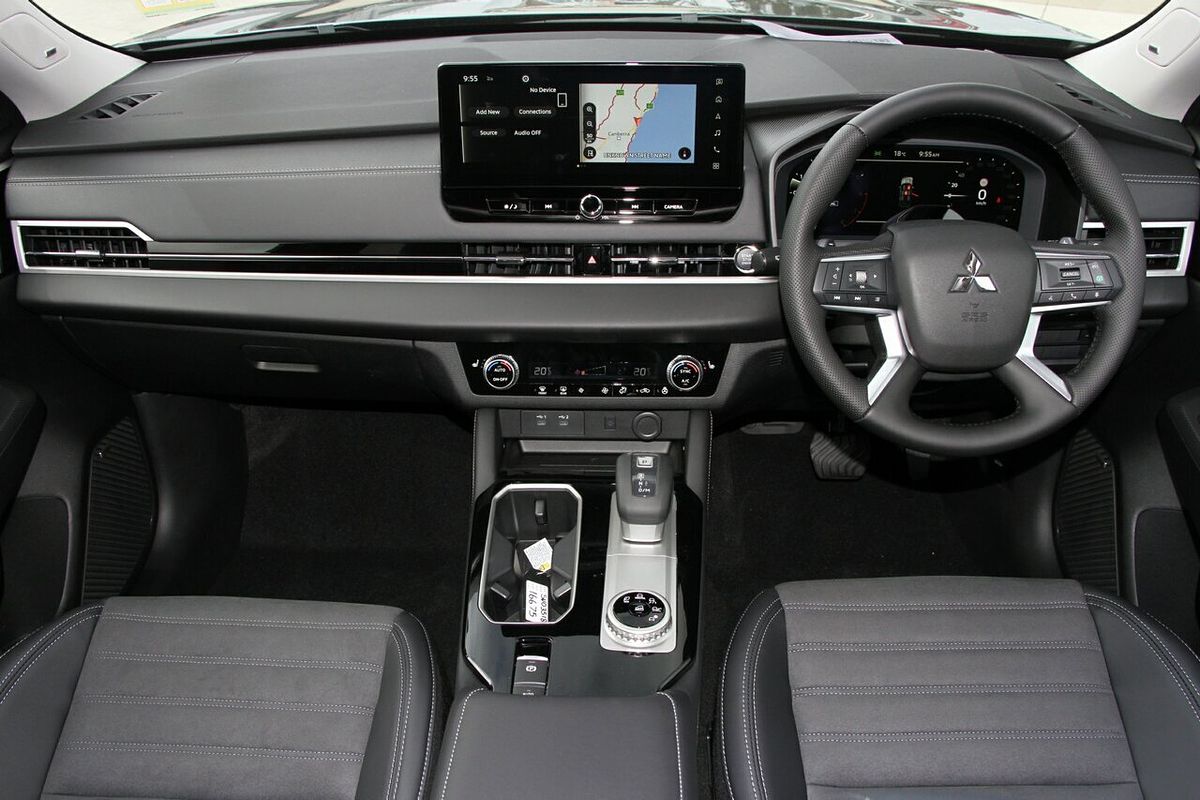 2025 Mitsubishi Outlander Aspire ZM