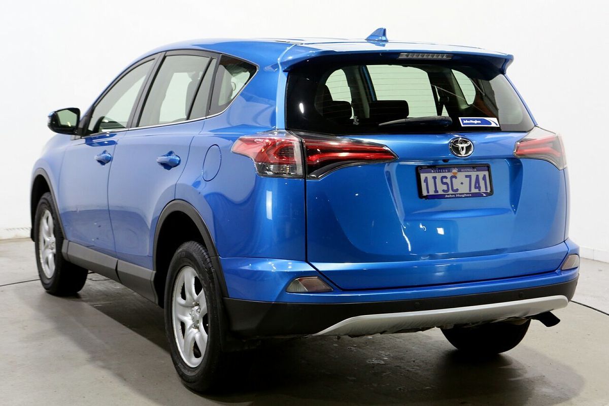2018 Toyota RAV4 GX ZSA42R