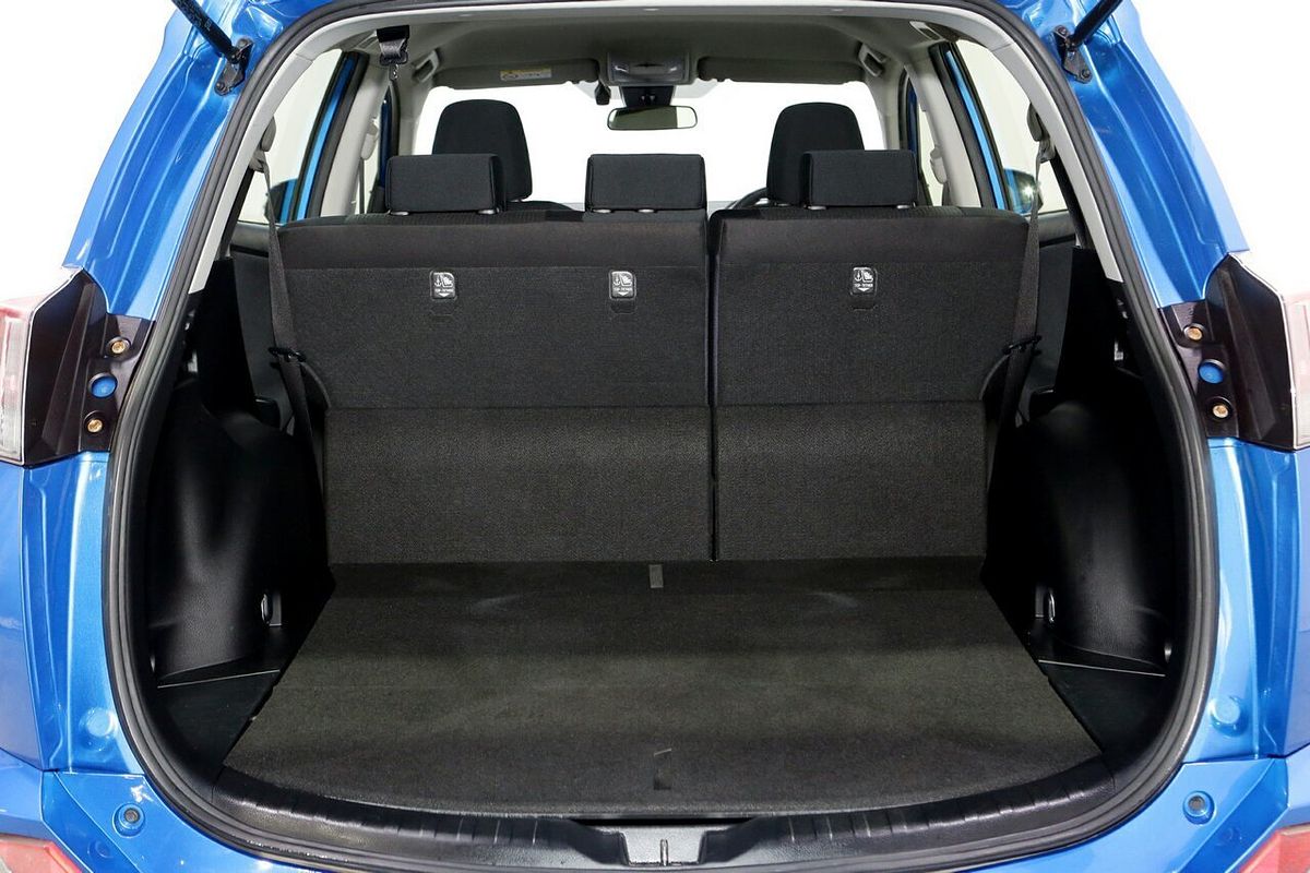 2018 Toyota RAV4 GX ZSA42R