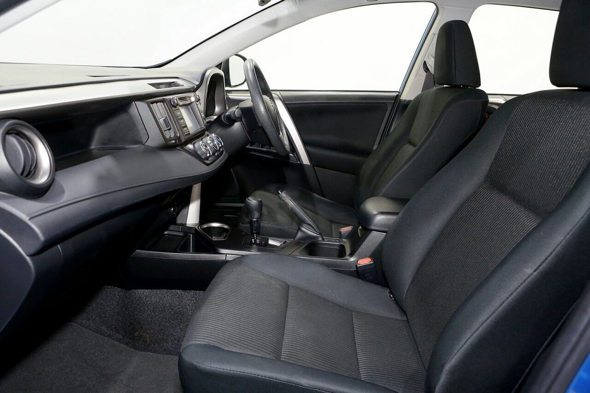 2018 Toyota RAV4 GX ZSA42R