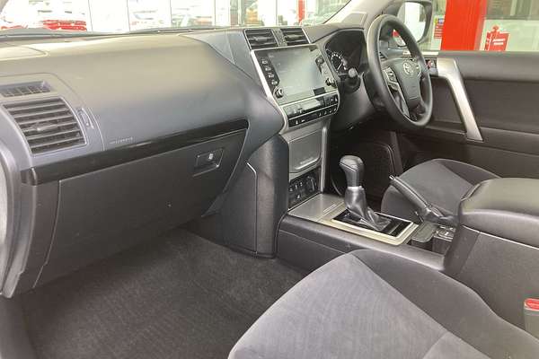 2022 Toyota Landcruiser Prado GX GDJ150R