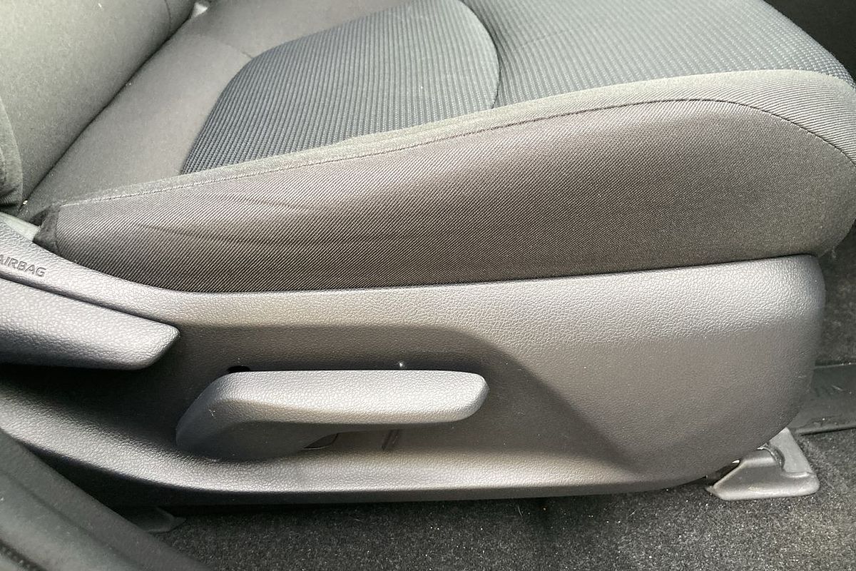 2020 Toyota RAV4 GX MXAA52R