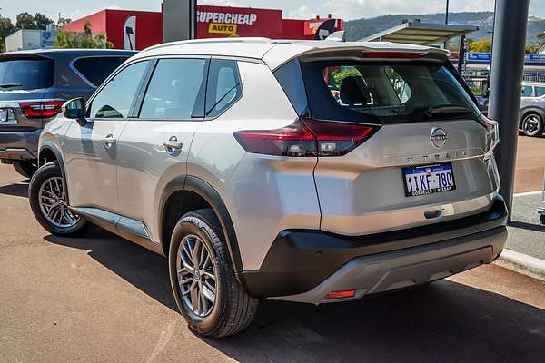 2024 Nissan X-TRAIL ST T33
