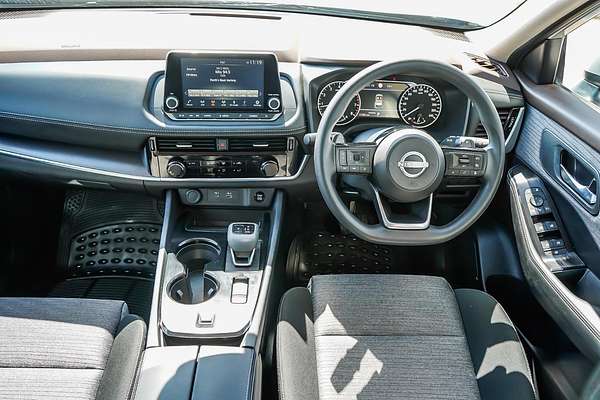 2024 Nissan X-TRAIL ST T33