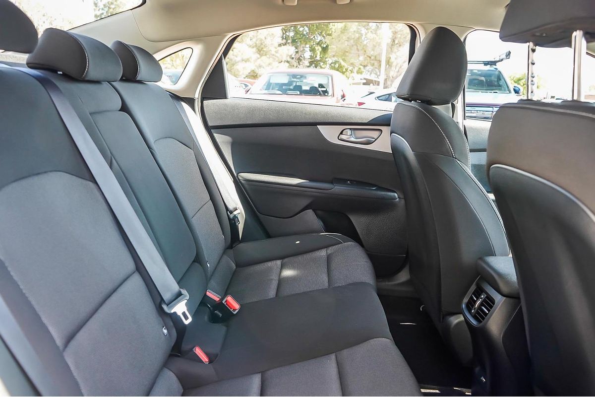 2024 Kia Cerato S BD