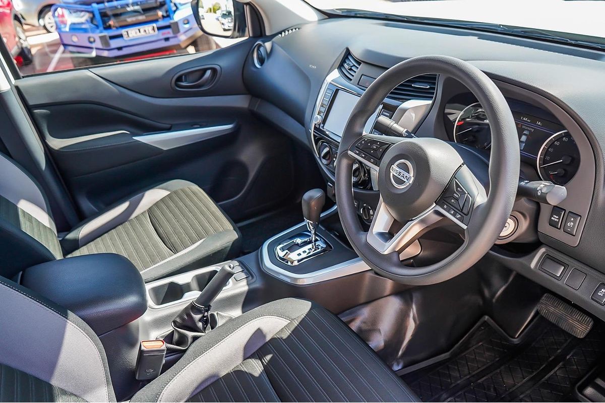 2024 Nissan Navara SL D23 4X4