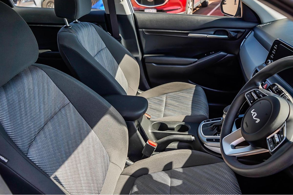 2025 Kia Seltos S SP2 PE