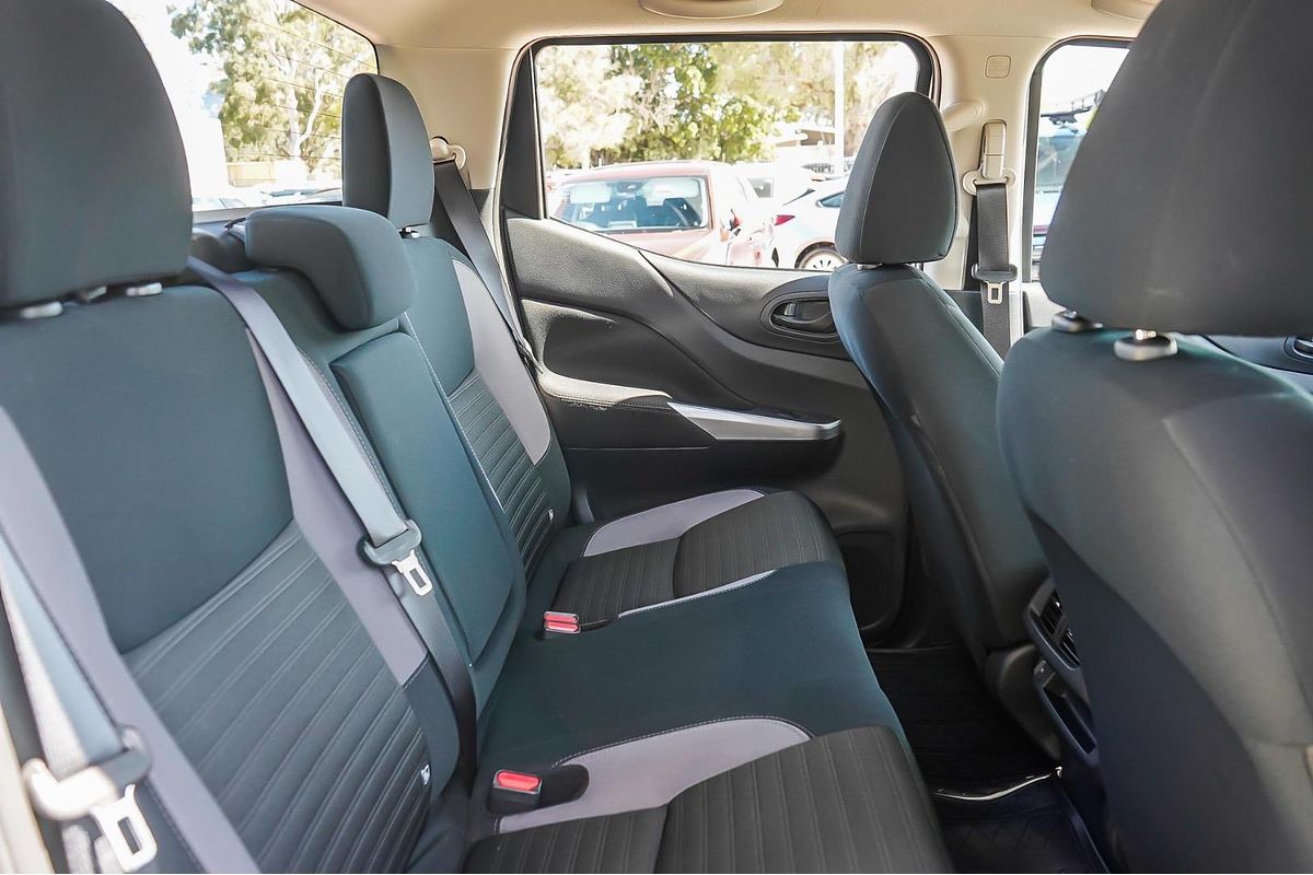 2024 Nissan Navara SL D23 4X4