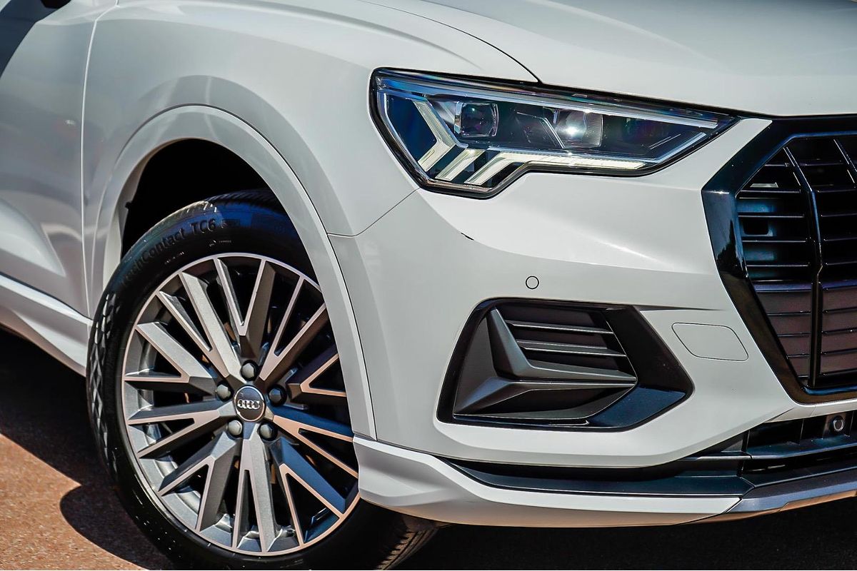 2020 Audi Q3 35 TFSI Launch Edition F3