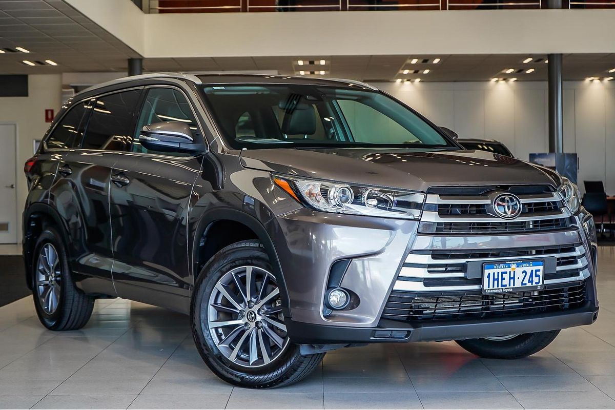2019 Toyota Kluger Black Edition GSU50R