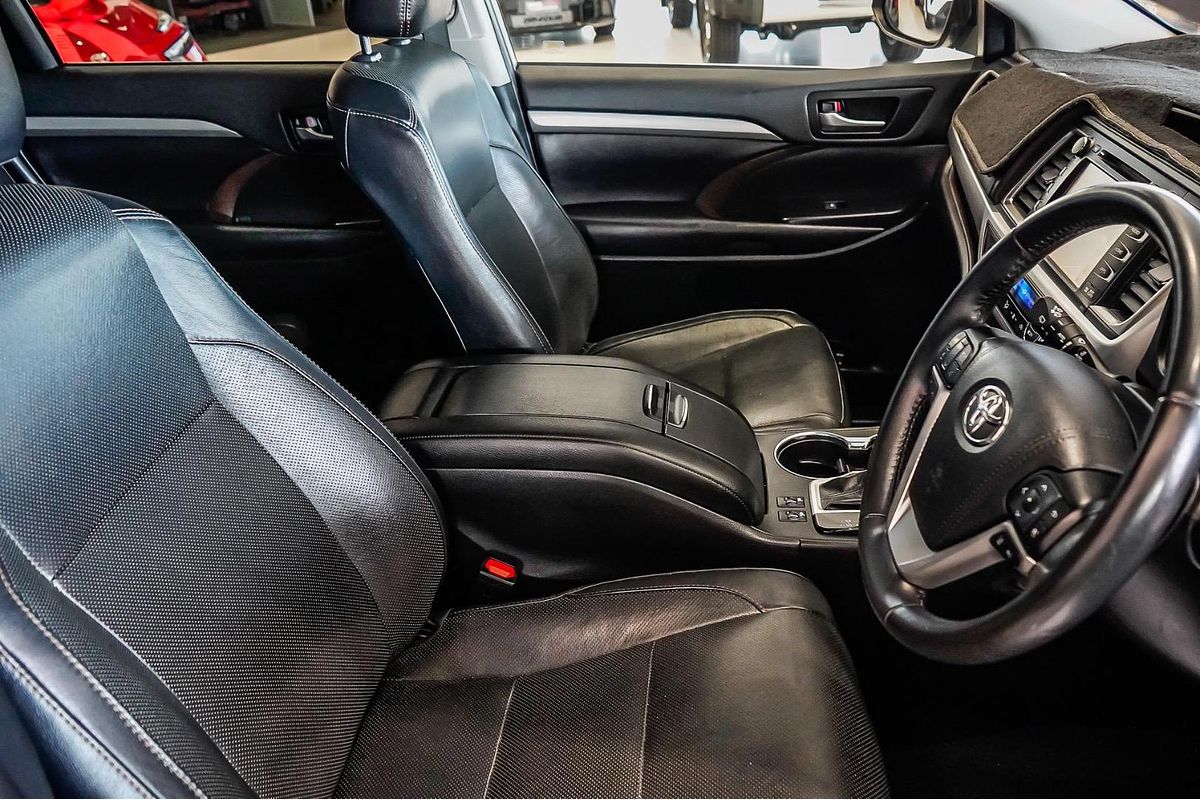 2019 Toyota Kluger Black Edition GSU50R