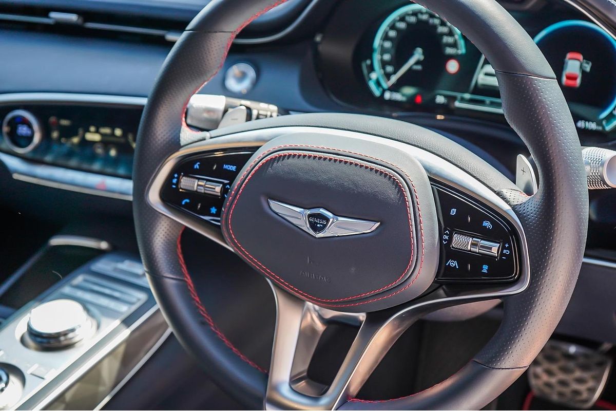 2021 Genesis GV70 2.5T AWD JK.V1