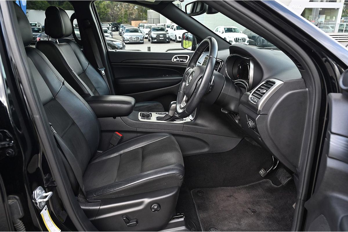 2019 Jeep Grand Cherokee Night Eagle WK