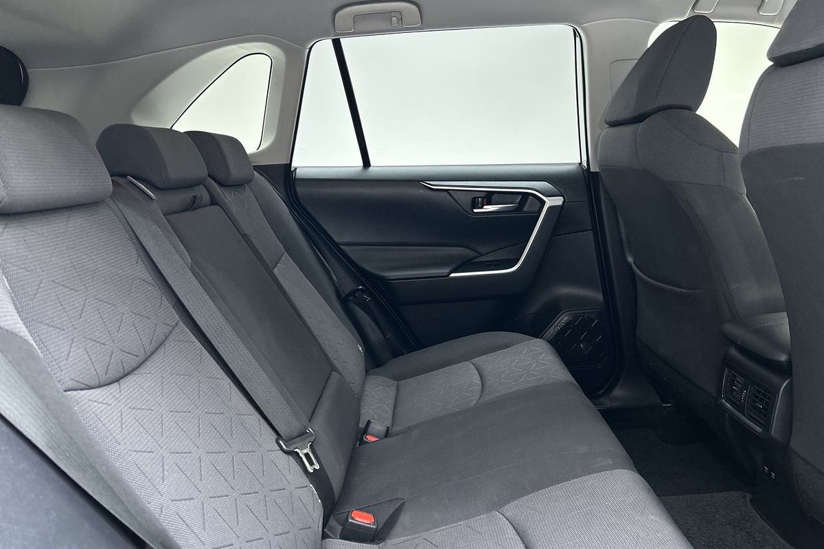 2021 Toyota RAV4 GXL AXAH52R