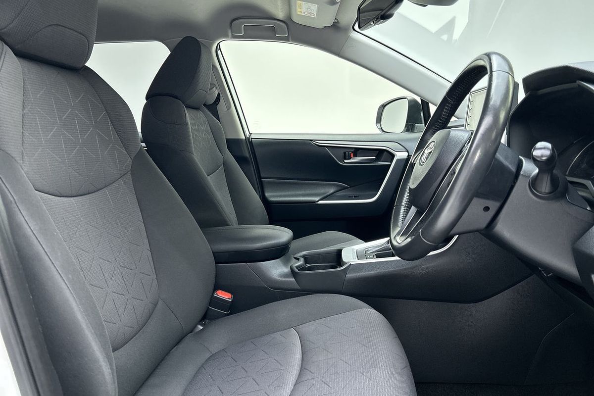 2021 Toyota RAV4 GXL AXAH52R