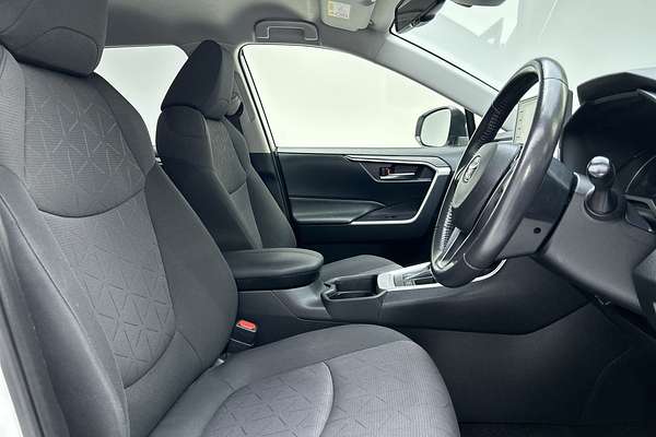 2021 Toyota RAV4 GXL AXAH52R