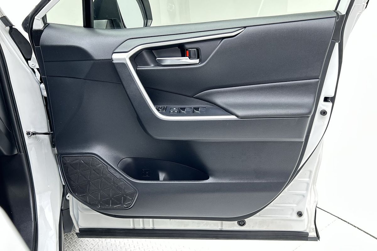 2021 Toyota RAV4 GXL AXAH52R