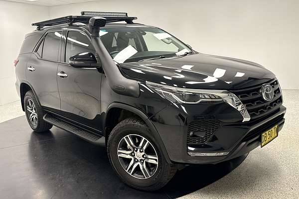 2021 Toyota Fortuner GXL GUN156R