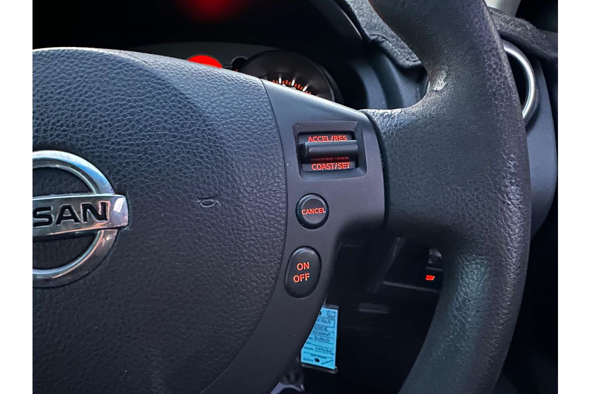 2008 Nissan Dualis ST J10