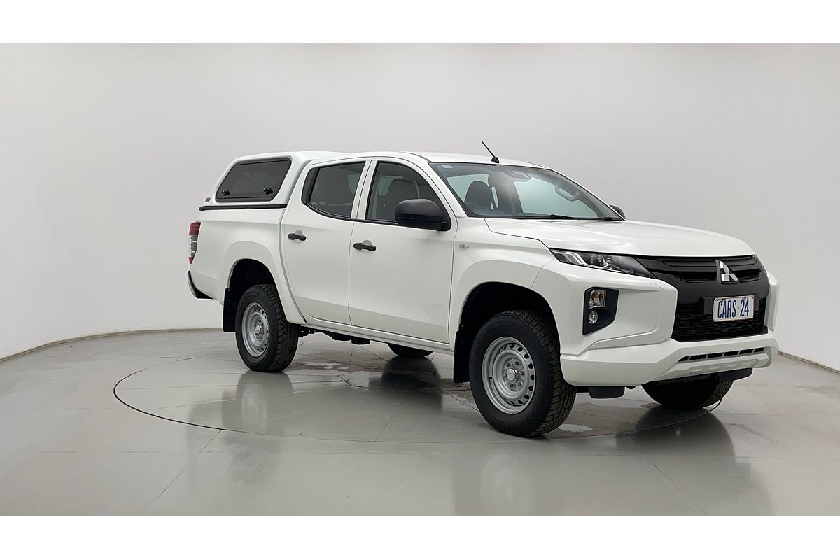 2022 Mitsubishi Triton GLX MR 4X4
