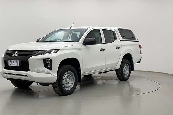 2022 Mitsubishi Triton GLX MR 4X4