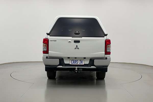 2022 Mitsubishi Triton GLX MR 4X4