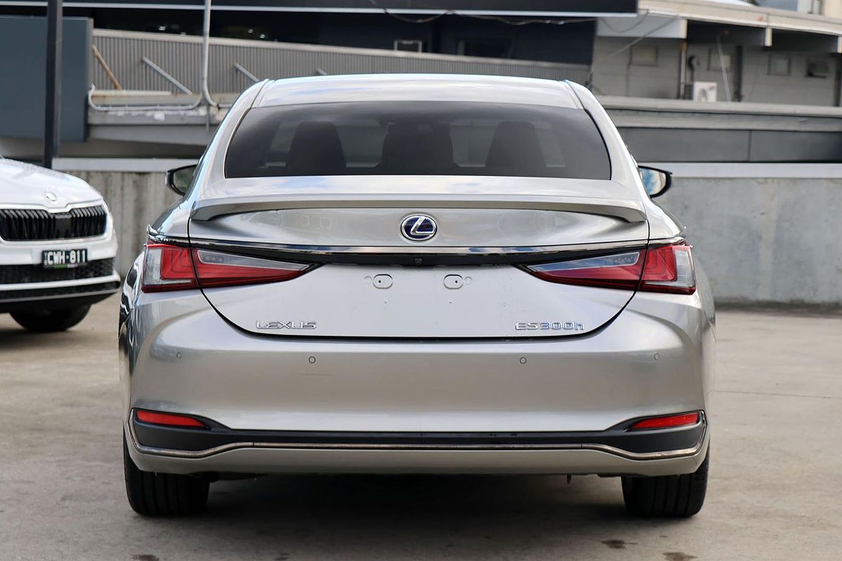 2019 Lexus ES ES300h F Sport AXZH10R