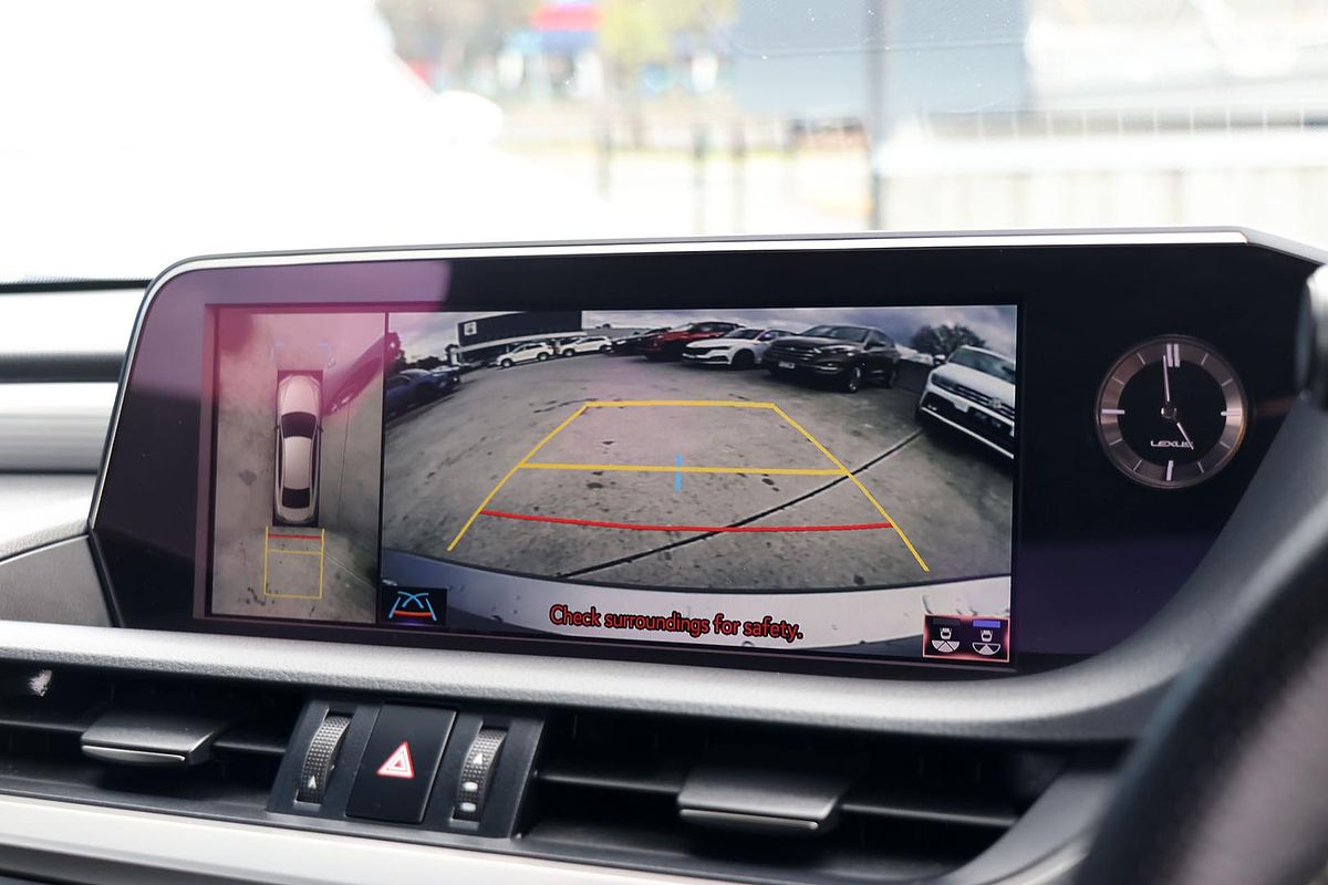 2019 Lexus ES ES300h F Sport AXZH10R
