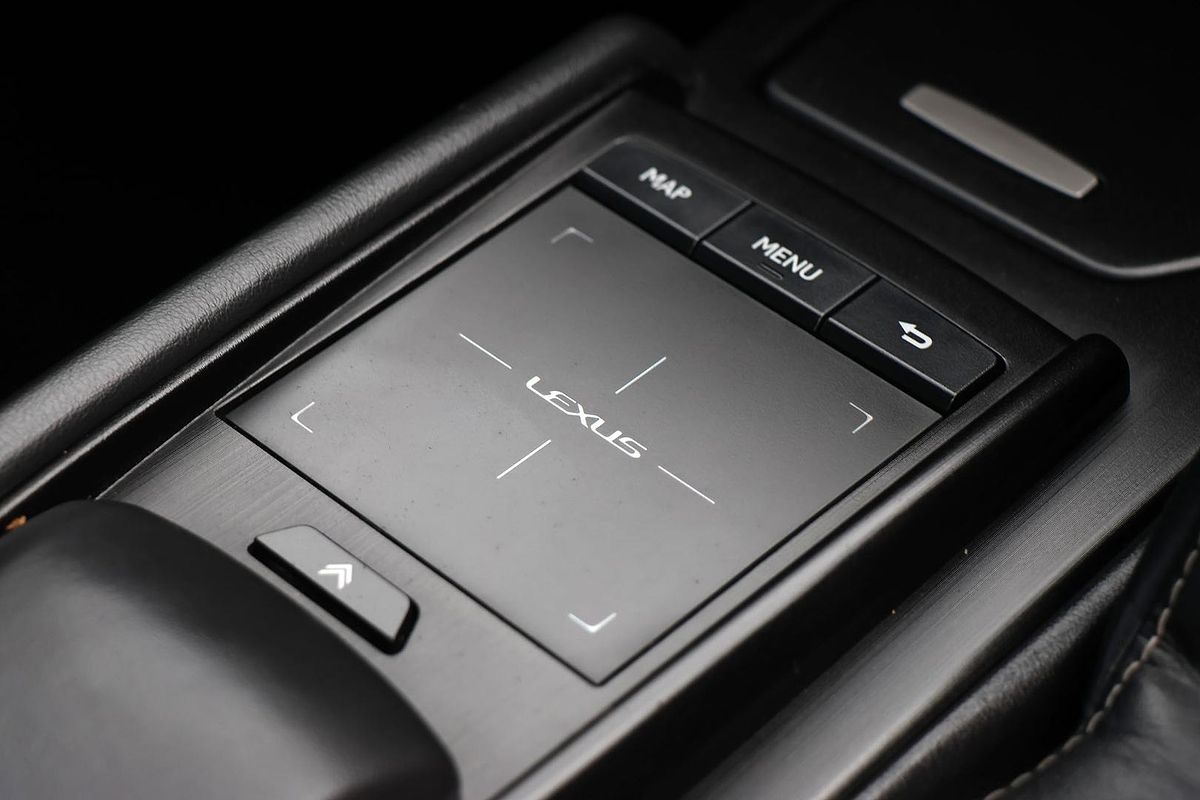 2019 Lexus ES ES300h F Sport AXZH10R