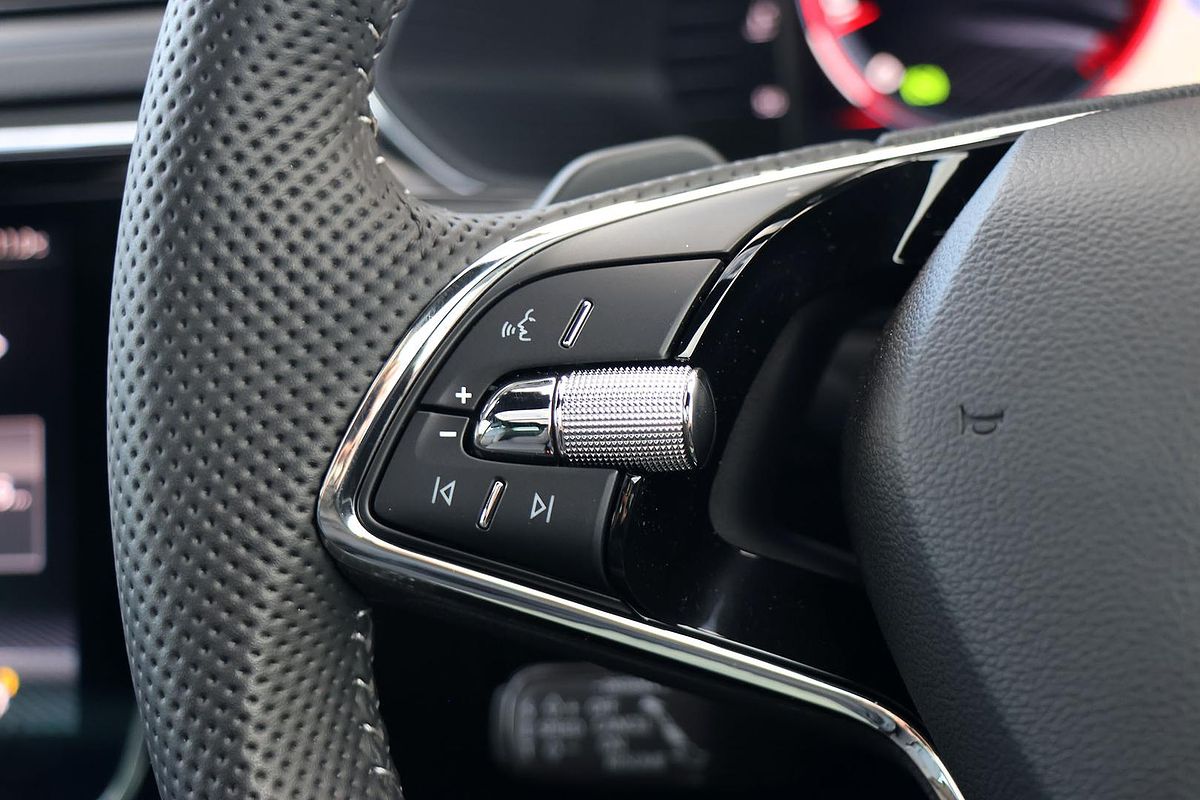 2024 SKODA Superb 206TSI SportLine NP