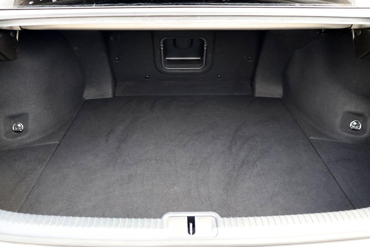 2019 Lexus ES ES300h F Sport AXZH10R