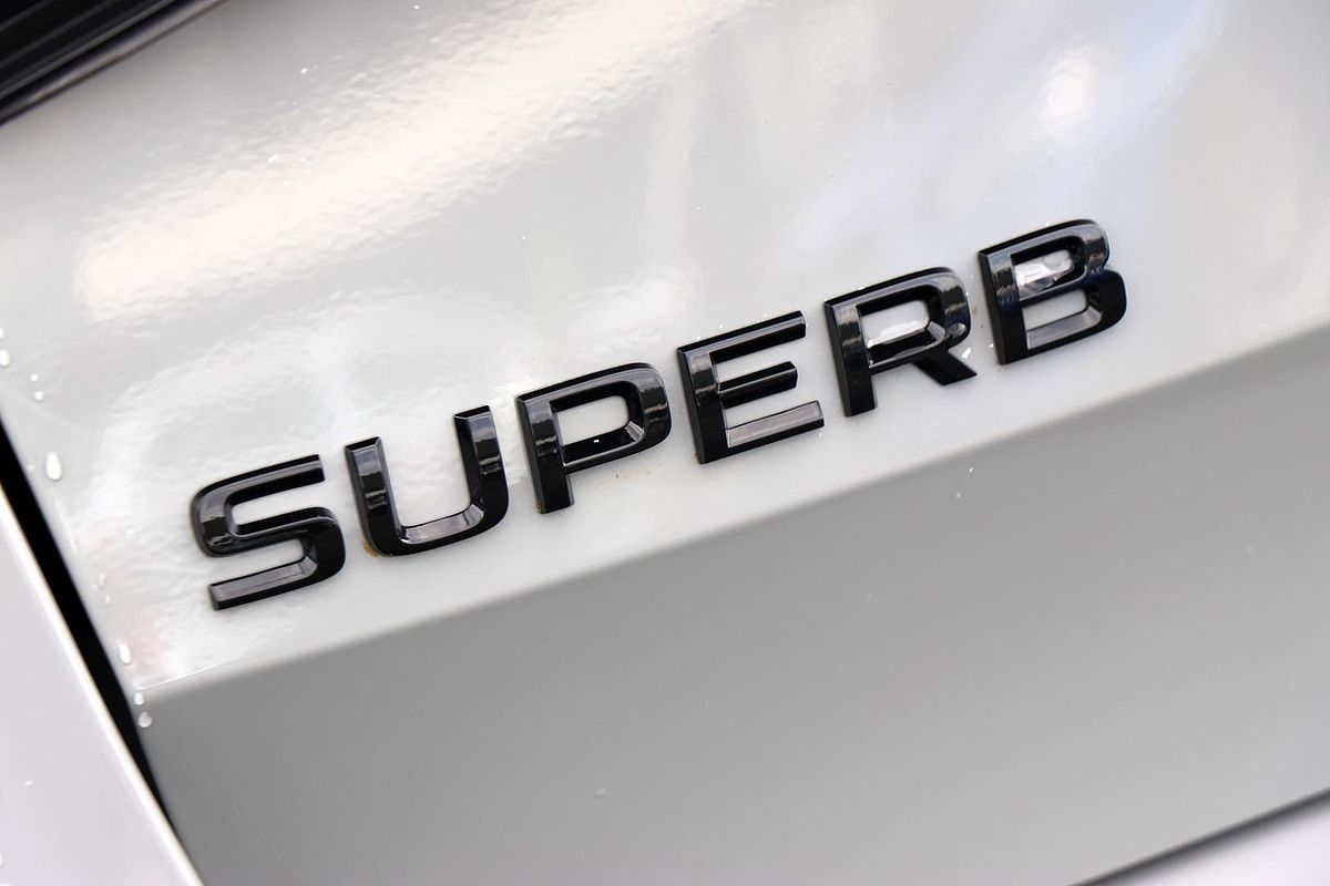 2024 SKODA Superb 206TSI SportLine NP