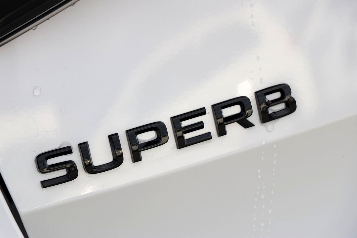 2024 SKODA Superb 206TSI SportLine NP