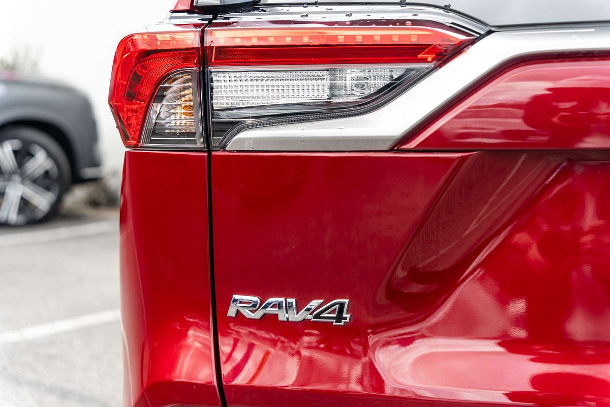 2022 Toyota RAV4 Cruiser AXAH52R