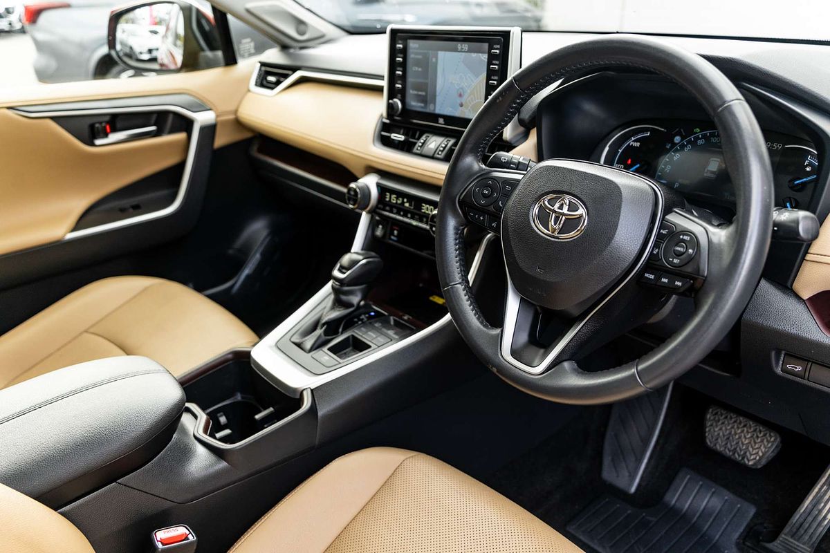 2022 Toyota RAV4 Cruiser AXAH52R