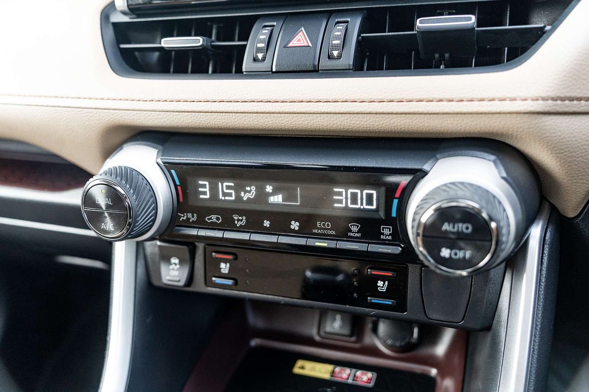 2022 Toyota RAV4 Cruiser AXAH52R