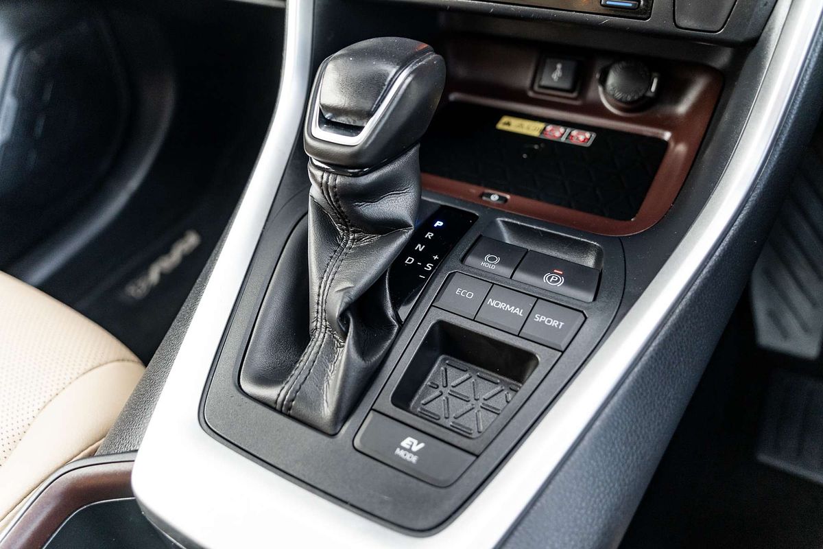 2022 Toyota RAV4 Cruiser AXAH52R